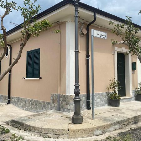 Appartamento Da Antonio Parghelia Bagian luar foto